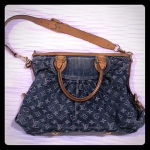 AUTHENTIC Rare Neo Cabby Louis Vuitton